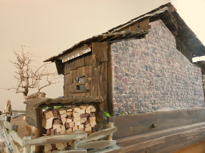 Weihnachtskrippe oben Alpenländische Bergkrippe