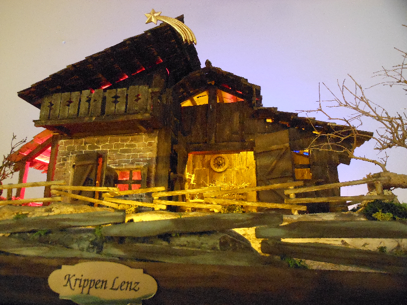 Weihnachtskrippe Beleuchtung Alpenländische Bergkrippe